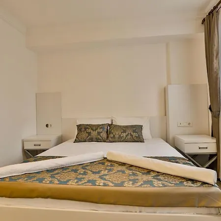 Orya Butik Hostel *